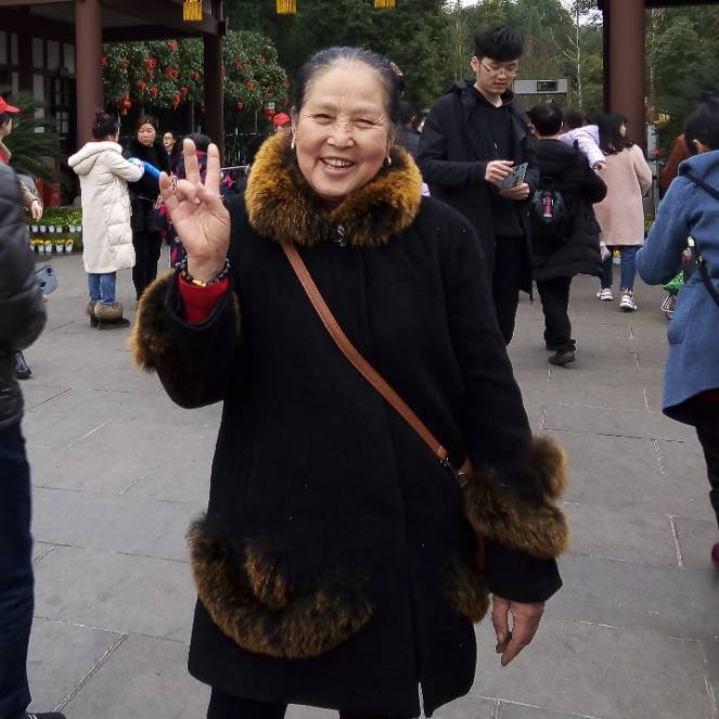 刘刘的第一张照片--福州中老年相亲网