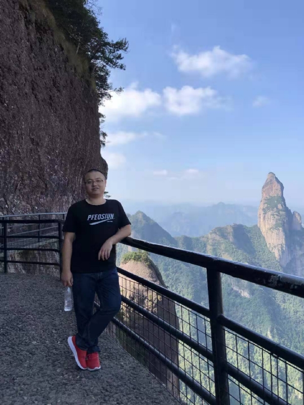 不杵于物的第一张照片--福州中老年相亲网