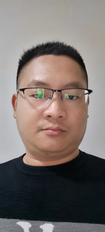 龙逍遥的第一张照片--福州中老年相亲网