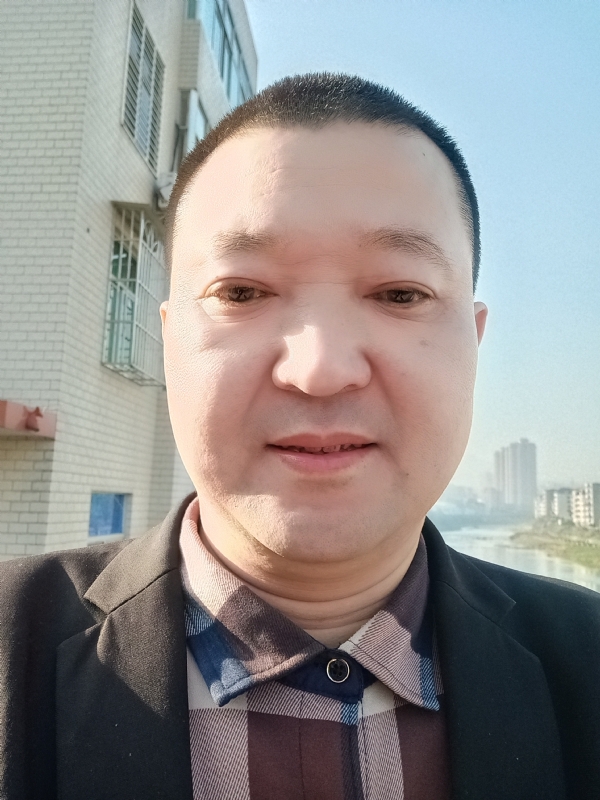 曾经受伤的心灵的第二张照片--福州中老年相亲网