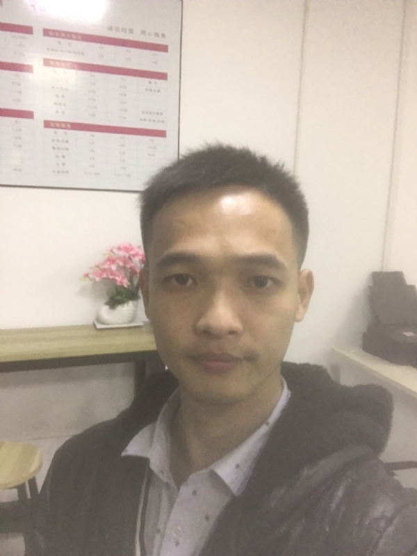 法律人小陈的第一张照片--福州中老年相亲网