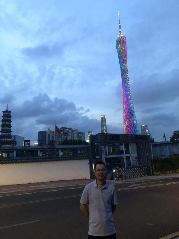 两越总督的第一张照片--福州中老年相亲网