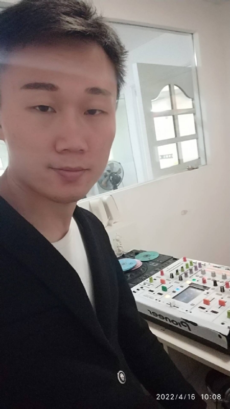 林锋的第一张照片--福州中老年相亲网