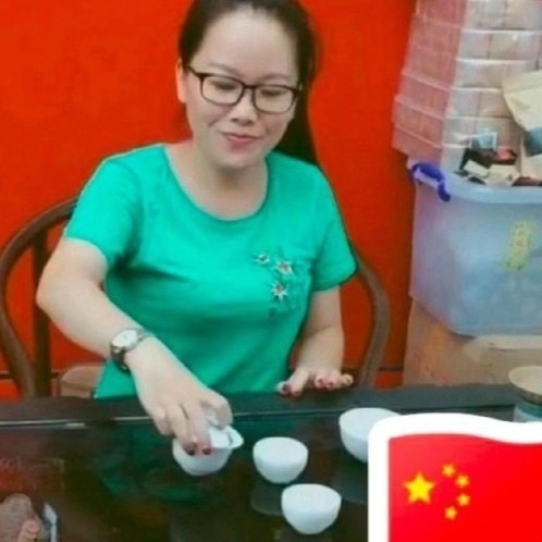妖娆的第一张照片--福州中老年相亲网