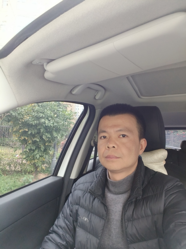 锦瑟的第一张照片--福州中老年相亲网