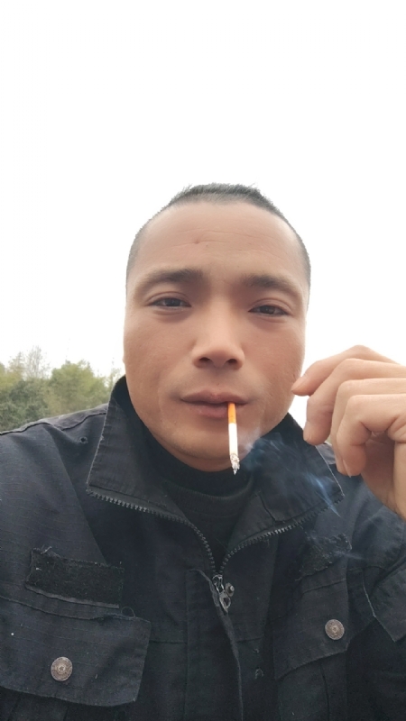 伯爵的第一张照片--福州中老年相亲网