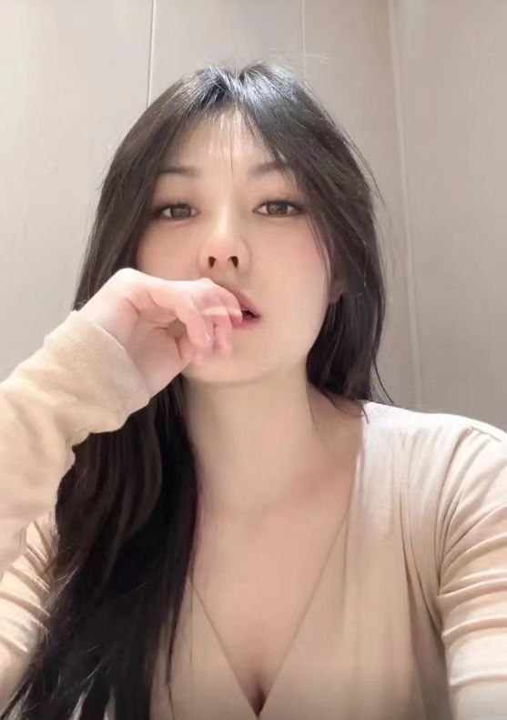 勾人心魂大美人的第一张照片--福州中老年相亲网