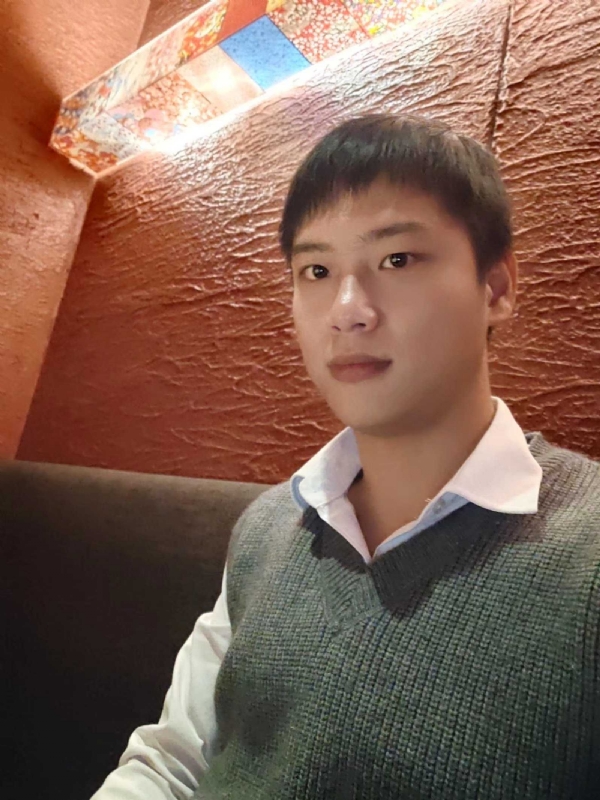匿藏其名的第一张照片--福州中老年相亲网